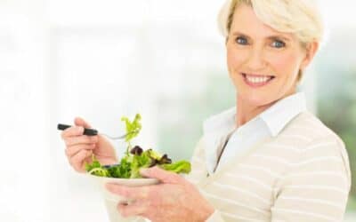 ALIMENTACIÓN Y HÁBITOS SALUDABLES EN LA MENOPAUSIA